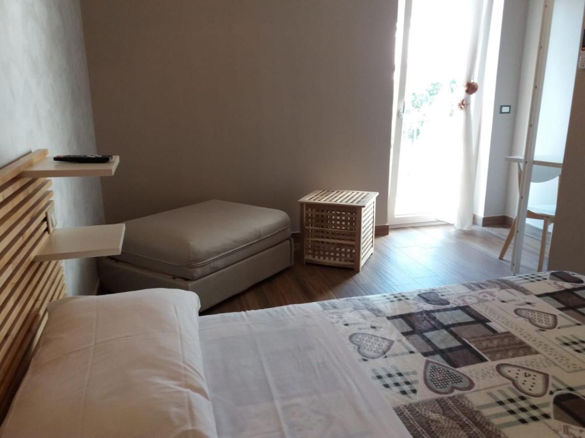 A.J. B&B Lesina Eksteriør billede