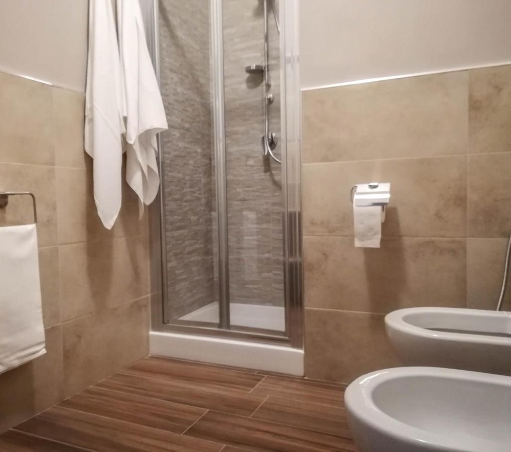 A.J. B&B Lesina Eksteriør billede