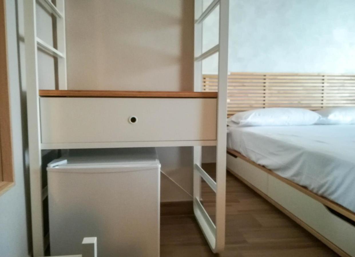 A.J. B&B Lesina Eksteriør billede